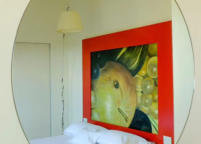 Petronilla - In Hotel 4*