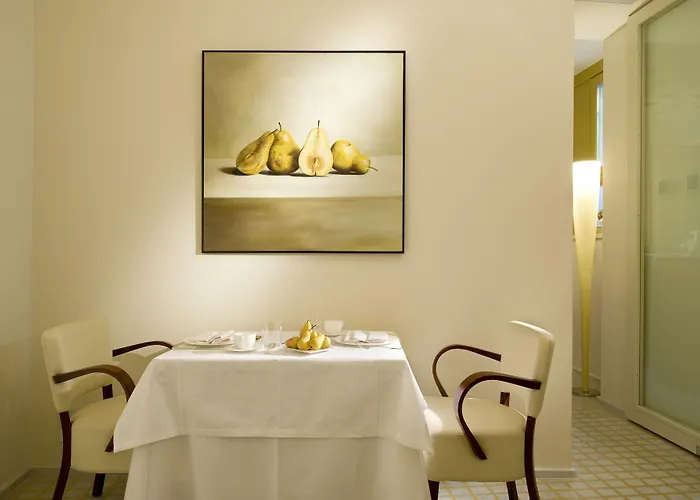 Petronilla - In Hotel 4*