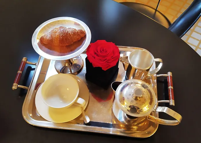 Petronilla - In Hotel 4*