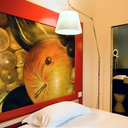 Hotel Petronilla - In