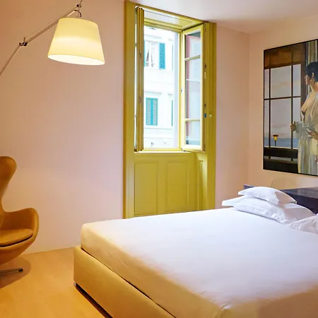 Petronilla - In מלון 4*