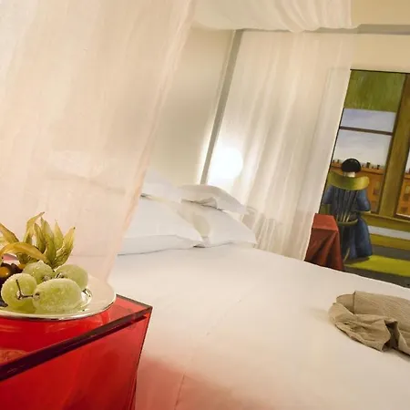 Hotel Petronilla - In