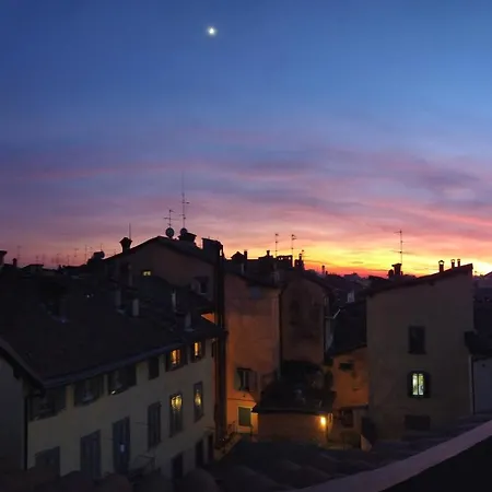 贝加莫彼得罗妮拉酒店 酒店 4*