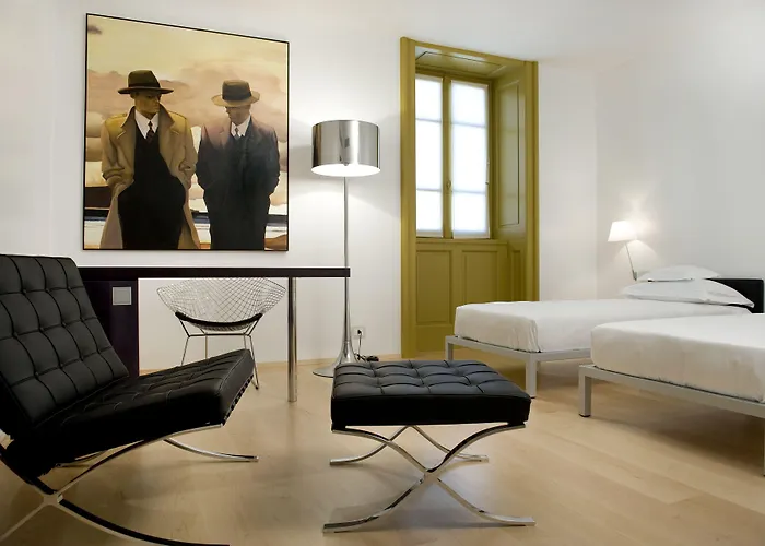 Hotel Petronilla - In 4*