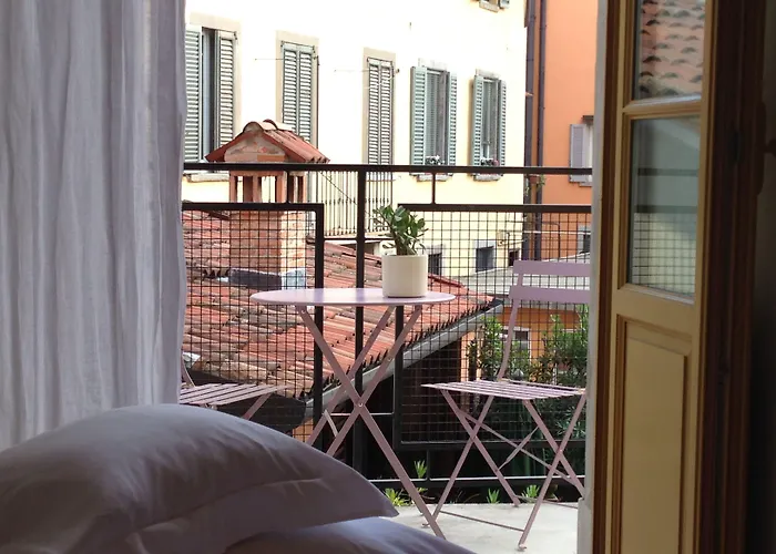 Petronilla - In Hotell Bergamo