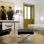 Hotel Petronilla - In 4*